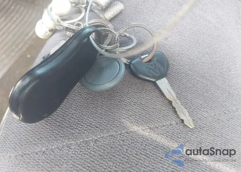 1999 Dodge Durango from USA, damaged, VIN 1B4HS28Y1XF625451